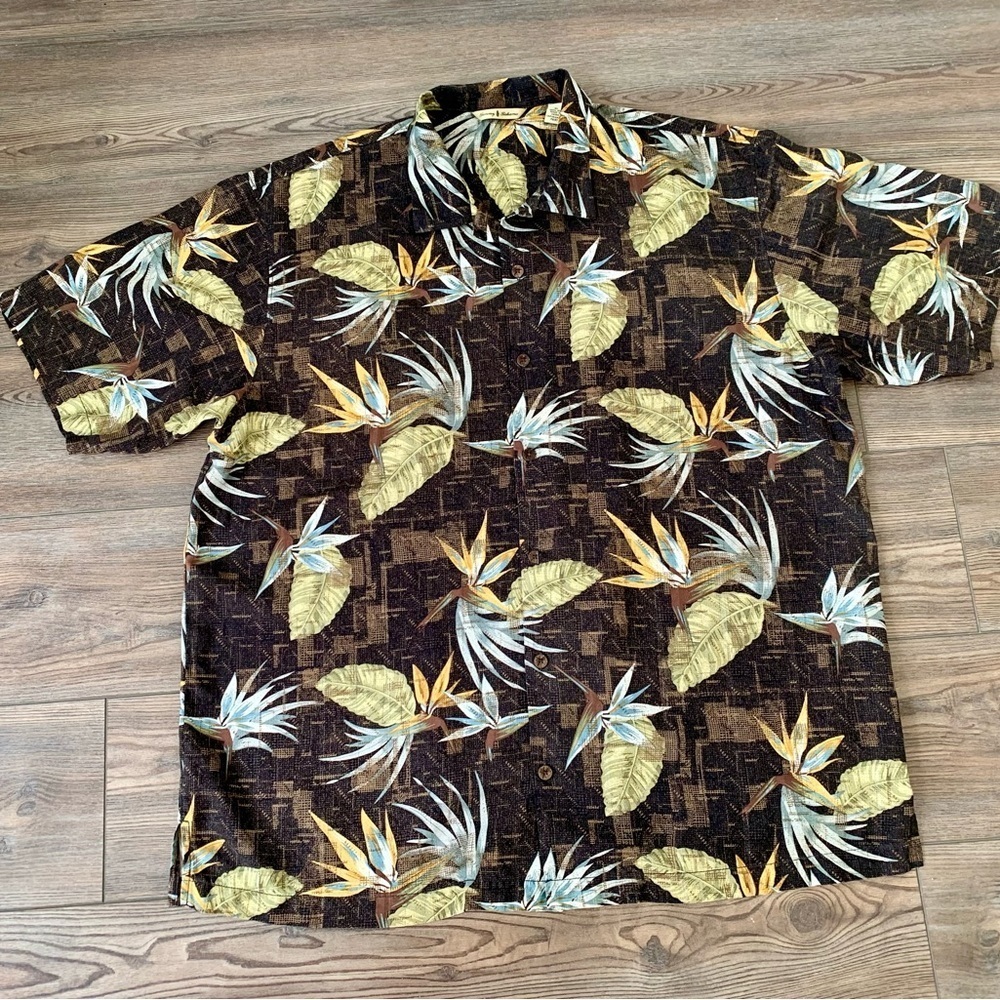 100% silk Tommy Bahama shirt XL